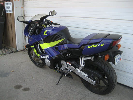Image Title SALE PENDING - 1995 Honda CBR600F3 Repairable $1450.00 OBO